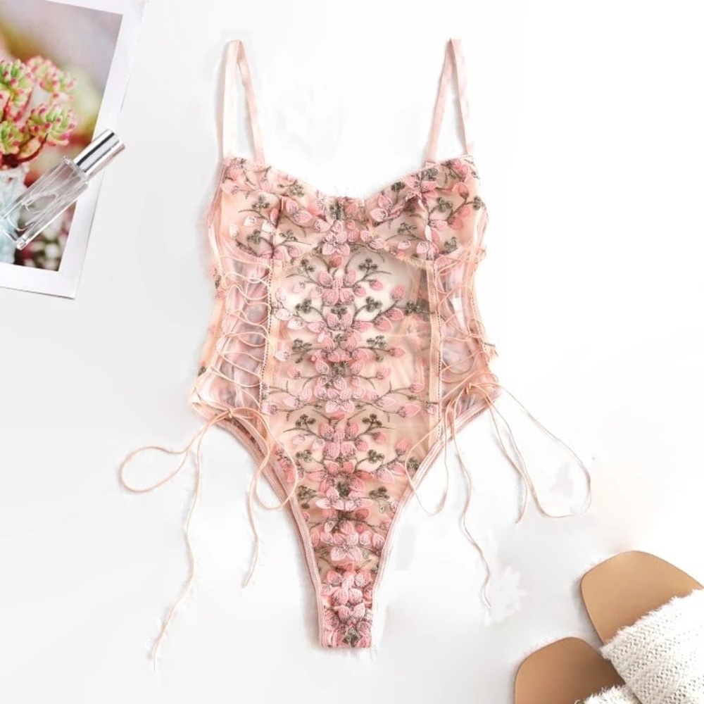 Lingerie bodysuit teddy lace embroidery floral
